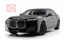 بي ام دبليو الفئة 7